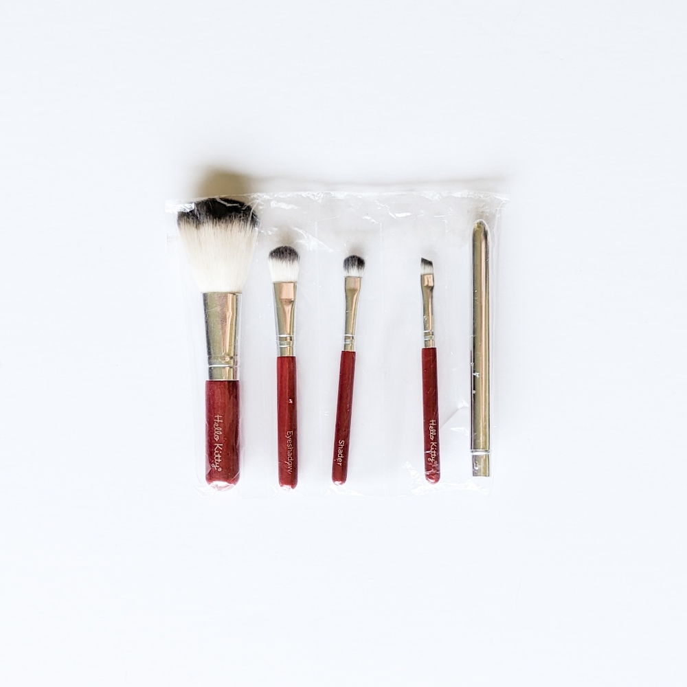 Sephora x Hello Kitty Red ♥️ Makeup Brush Set